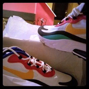 Nike airmax 270 React BAUHAUS